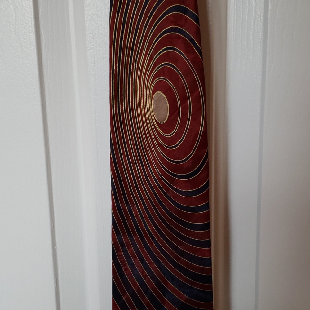 Italian 100% Silk tie